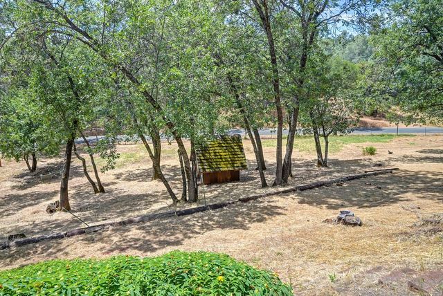 610 Clipper Heights Pl, Auburn, CA 95603