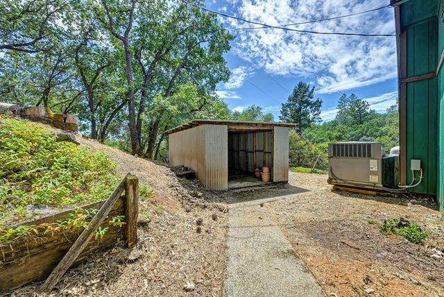 610 Clipper Heights Pl, Auburn, CA 95603