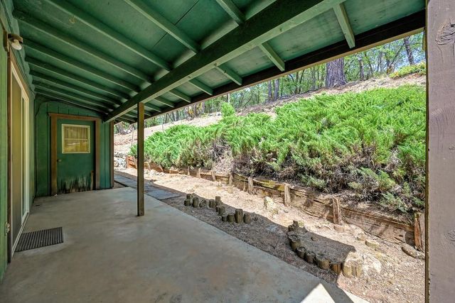 610 Clipper Heights Pl, Auburn, CA 95603