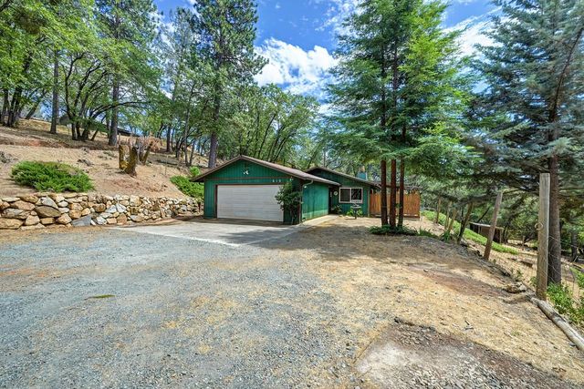610 Clipper Heights Pl, Auburn, CA 95603