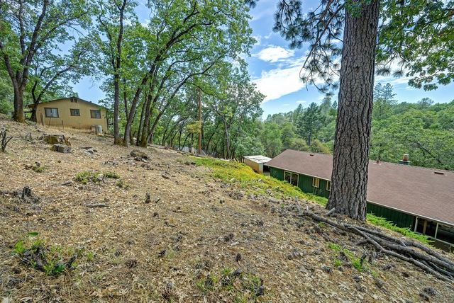 610 Clipper Heights Pl, Auburn, CA 95603