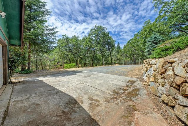 610 Clipper Heights Pl, Auburn, CA 95603
