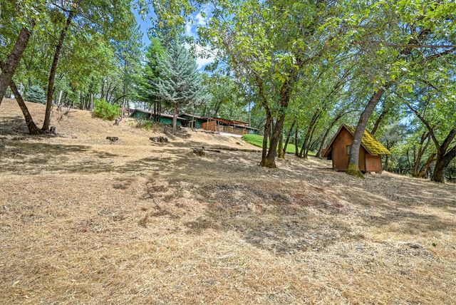 610 Clipper Heights Pl, Auburn, CA 95603