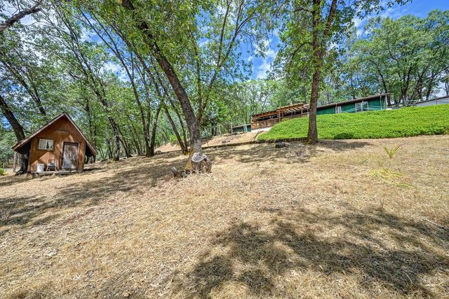 610 Clipper Heights Pl, Auburn, CA 95603