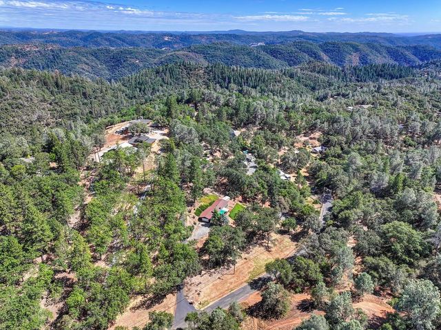 610 Clipper Heights Pl, Auburn, CA 95603