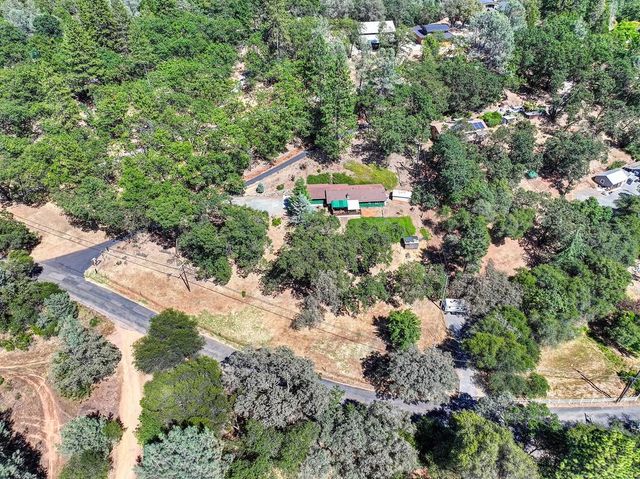 610 Clipper Heights Pl, Auburn, CA 95603