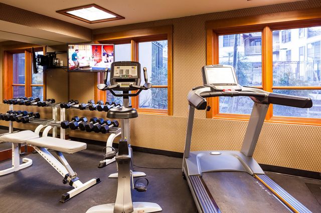 1850 Village South Road 4-327, Olympic Valley, CA 96146