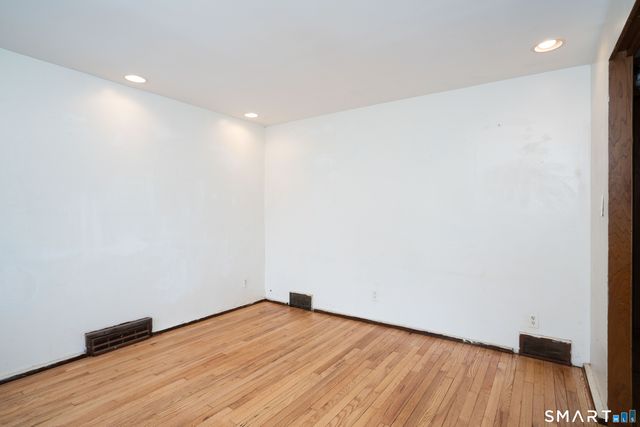 133 Sisson Street, East Hartford, CT 06118