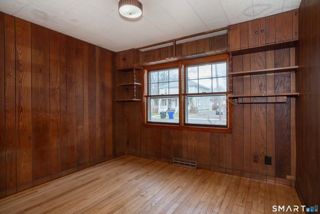 133 Sisson Street, East Hartford, CT 06118