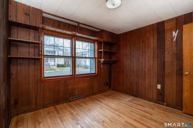 133 Sisson Street, East Hartford, CT 06118