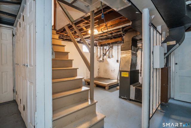 133 Sisson Street, East Hartford, CT 06118