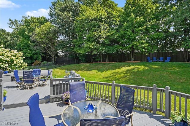 2835 Valley Road, Cuyahoga Falls, OH 44223