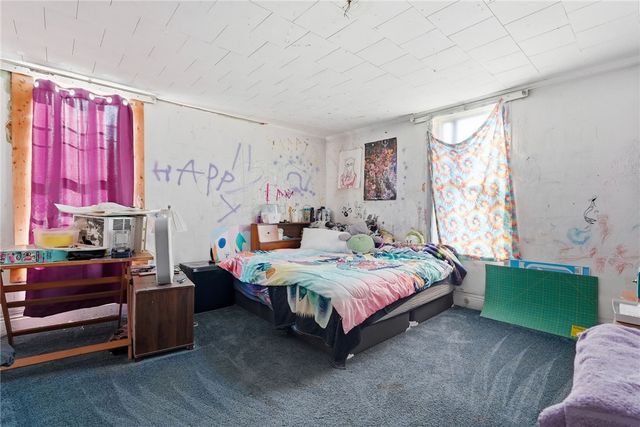 1460 5th Ave, New Brighton, PA 15066