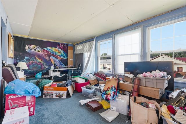 1460 5th Ave, New Brighton, PA 15066
