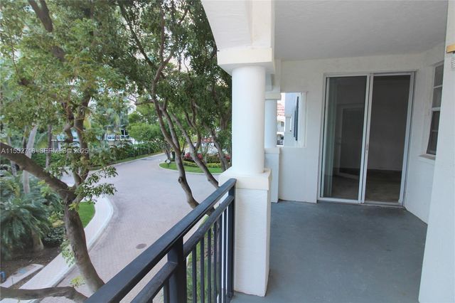 3255 NE 184th Street 12311, Aventura, FL 33160