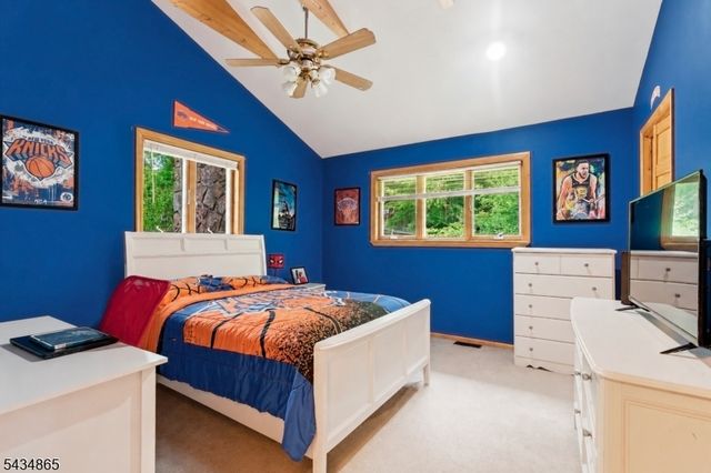 158 Glenside Trl, Byram Twp., NJ 07871
