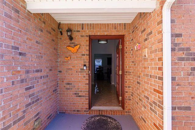 2133 Eagles Nest Circle, Decatur, GA 30035