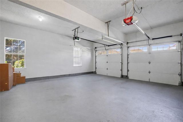 2133 Eagles Nest Circle, Decatur, GA 30035