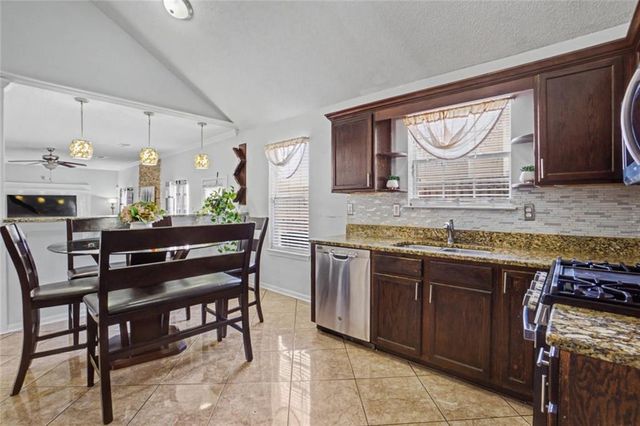 2133 Eagles Nest Circle, Decatur, GA 30035