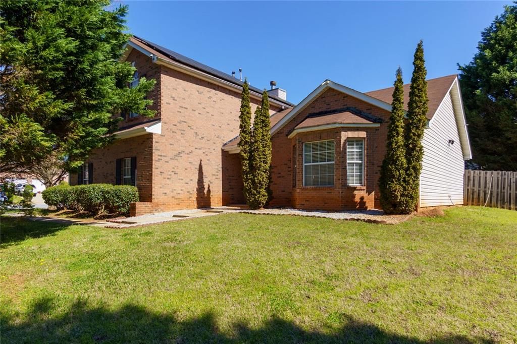 2133 Eagles Nest Circle, Decatur, GA 30035