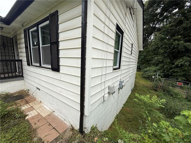 1001 Moreland Drive SE, Atlanta, GA 30315