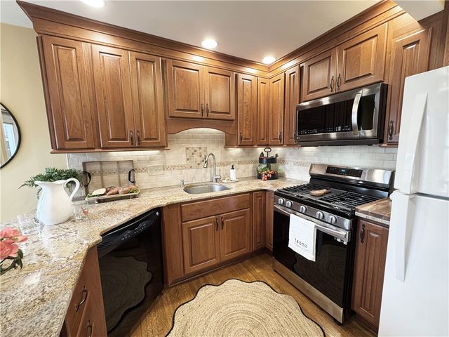 312 Wilmot Road, Brighton, NY 14618