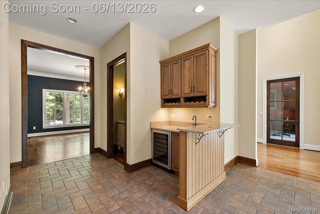 1600 S Hickory Ridge Trail, Milford Charter Township, MI 48380