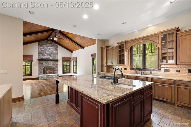 1600 S Hickory Ridge Trail, Milford Charter Township, MI 48380