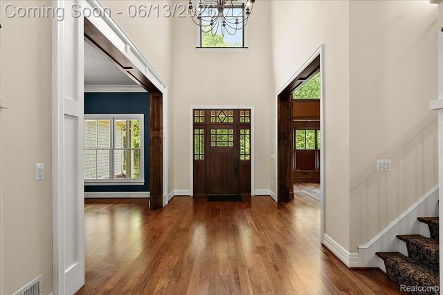 1600 S Hickory Ridge Trail, Milford Charter Township, MI 48380
