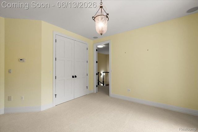 1600 S Hickory Ridge Trail, Milford Charter Township, MI 48380
