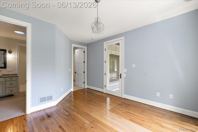1600 S Hickory Ridge Trail, Milford Charter Township, MI 48380