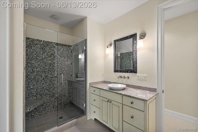 1600 S Hickory Ridge Trail, Milford Charter Township, MI 48380