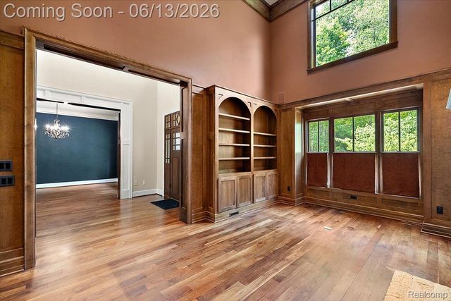 1600 S Hickory Ridge Trail, Milford Charter Township, MI 48380