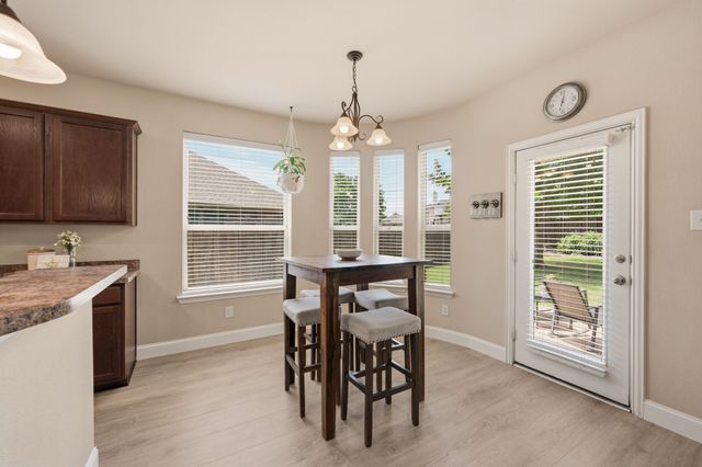 8113 Hickory Upland Drive, Fort Worth, TX 76131
