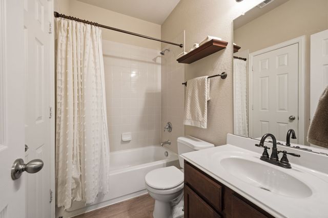 8113 Hickory Upland Drive, Fort Worth, TX 76131