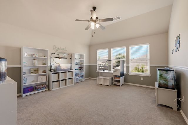 8113 Hickory Upland Drive, Fort Worth, TX 76131