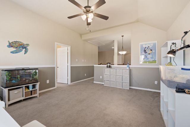 8113 Hickory Upland Drive, Fort Worth, TX 76131