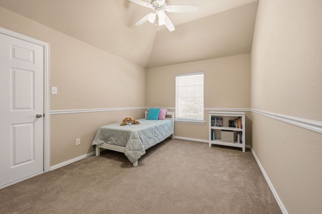 8113 Hickory Upland Drive, Fort Worth, TX 76131