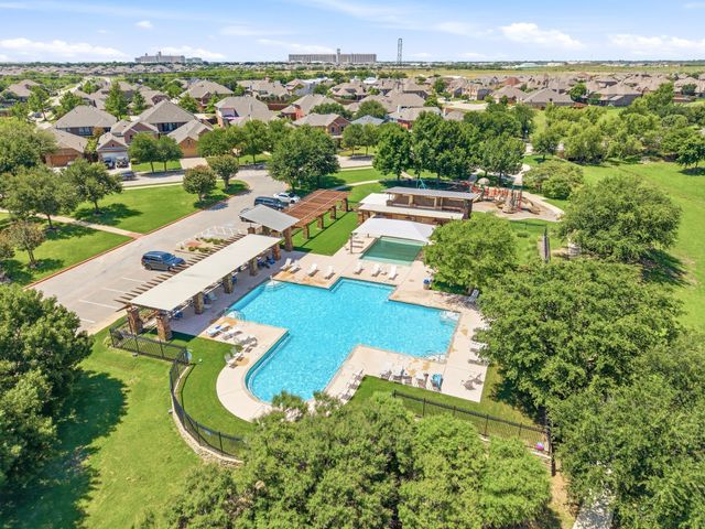 8113 Hickory Upland Drive, Fort Worth, TX 76131