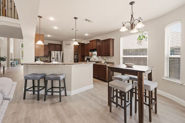 8113 Hickory Upland Drive, Fort Worth, TX 76131