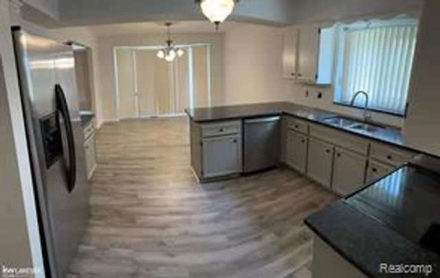 52156 Antler Drive, Macomb, MI 48042