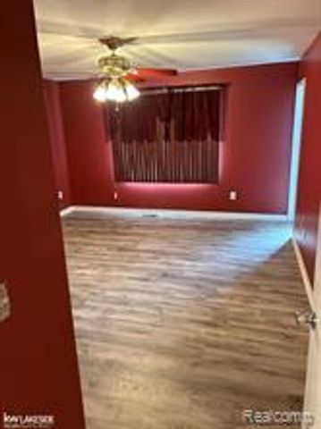 52156 Antler Drive, Macomb, MI 48042