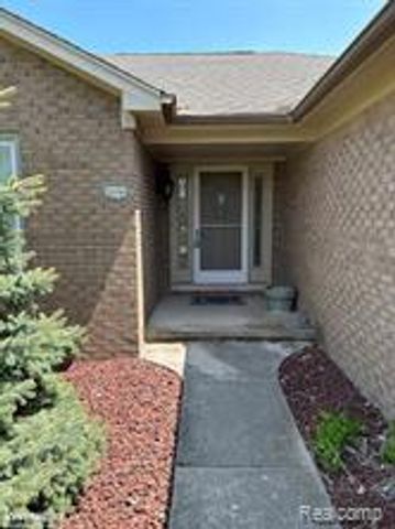 52156 Antler Drive, Macomb, MI 48042