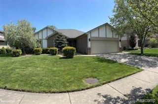 52156 Antler Drive, Macomb, MI 48042
