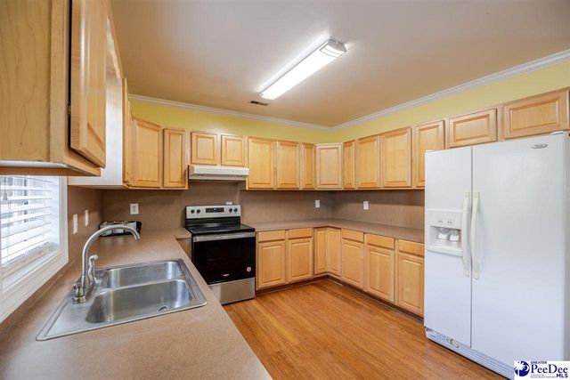 2623 W Willow Drive, Florence, SC 29501