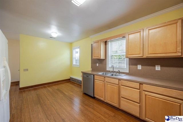 2623 W Willow Drive, Florence, SC 29501