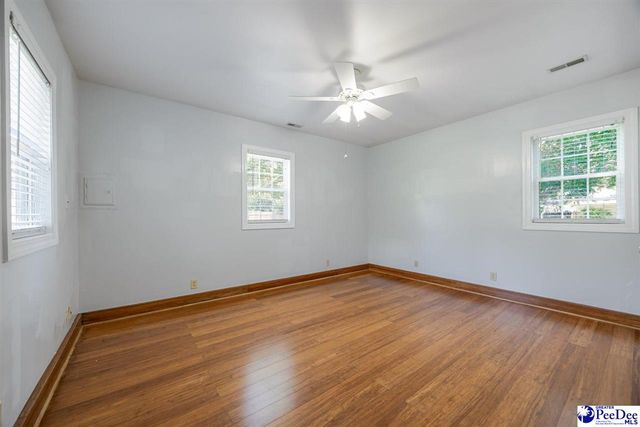 2623 W Willow Drive, Florence, SC 29501