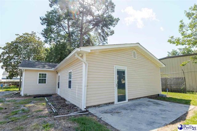 2623 W Willow Drive, Florence, SC 29501