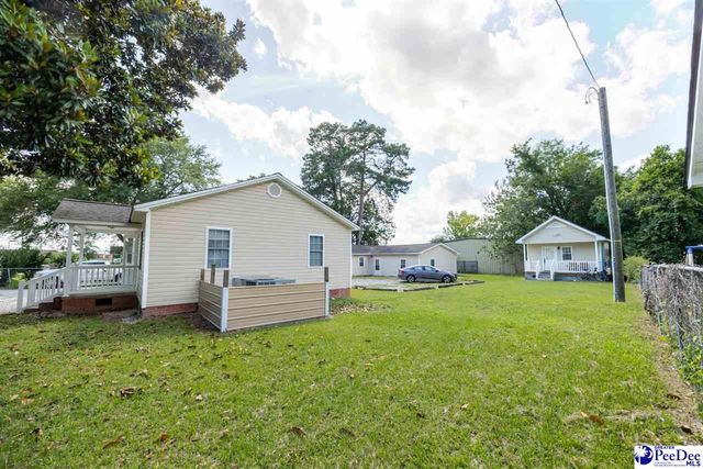 2623 W Willow Drive, Florence, SC 29501