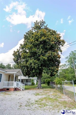 2623 W Willow Drive, Florence, SC 29501
